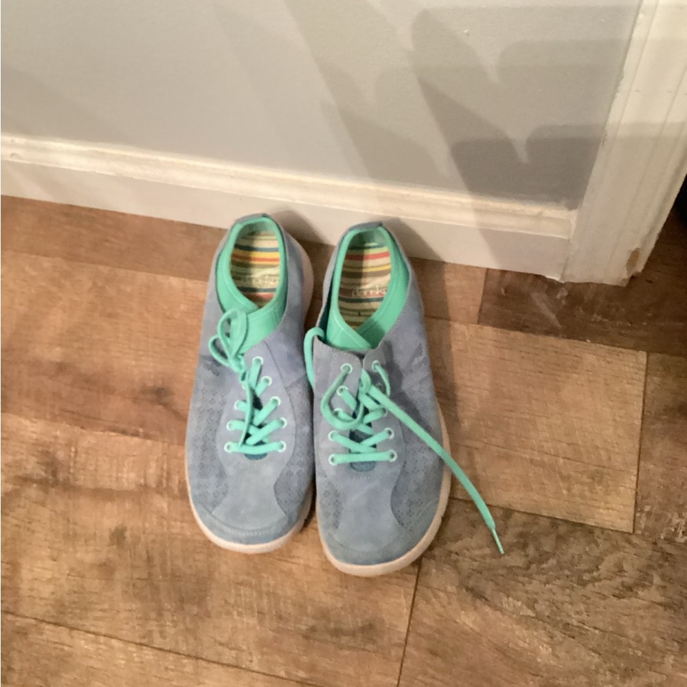 Dansko Light Blue Sneakers with Mint Green Laces, size 11